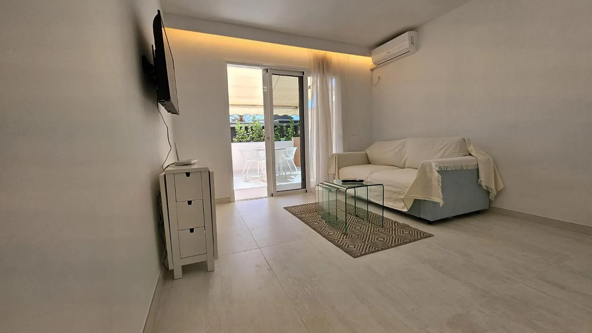 Tenerife Holidays Deluxe, Royal Garden, Las Americas Playa de las Americas