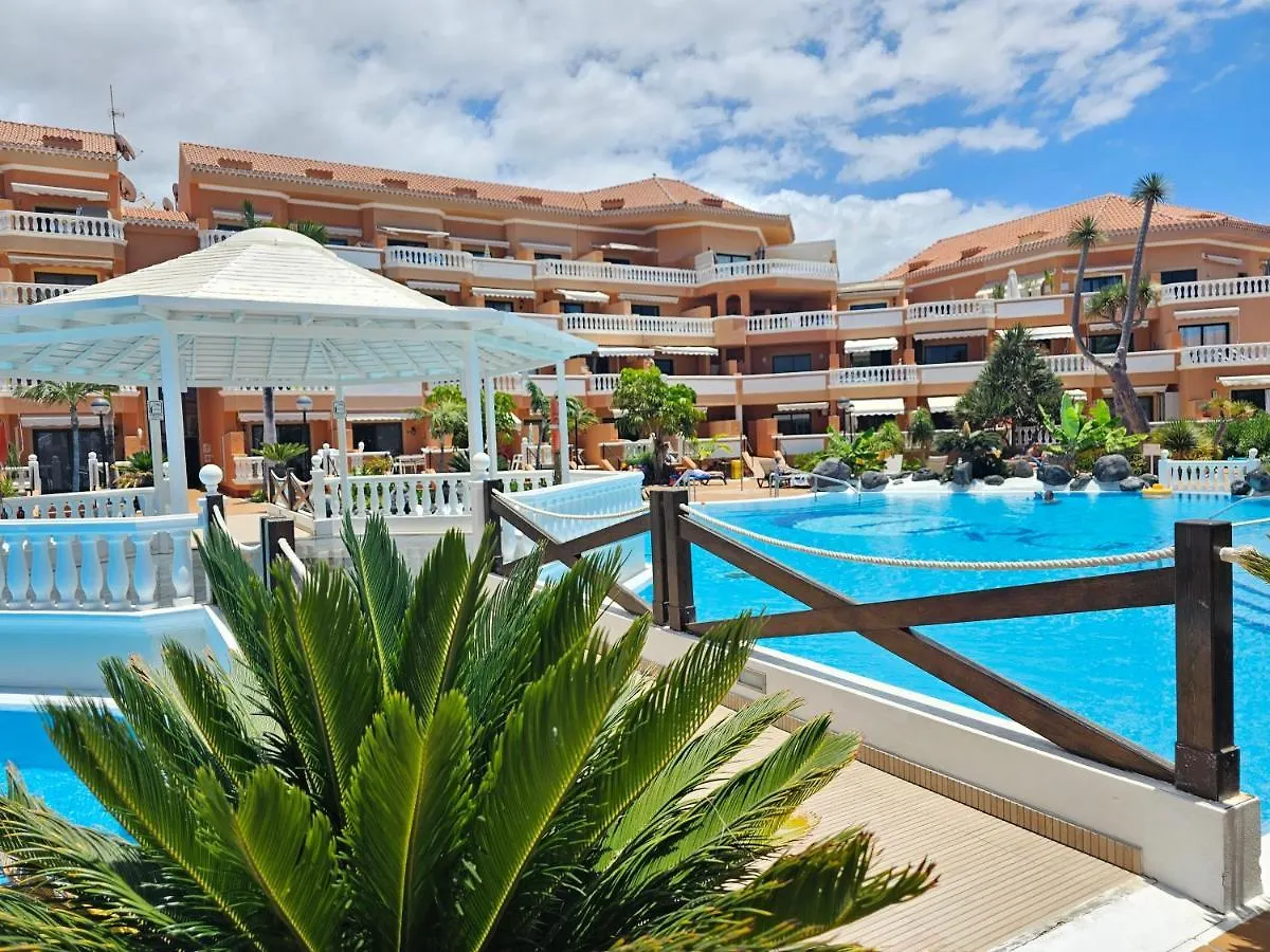Tenerife Holidays Deluxe, Royal Garden, Las Americas プラヤ・デ・ラス・アメリカス 0*,